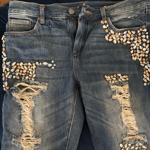 Blank NYC CROP GIRLFRIEND Embellished Blue Jeans -Vintage.
